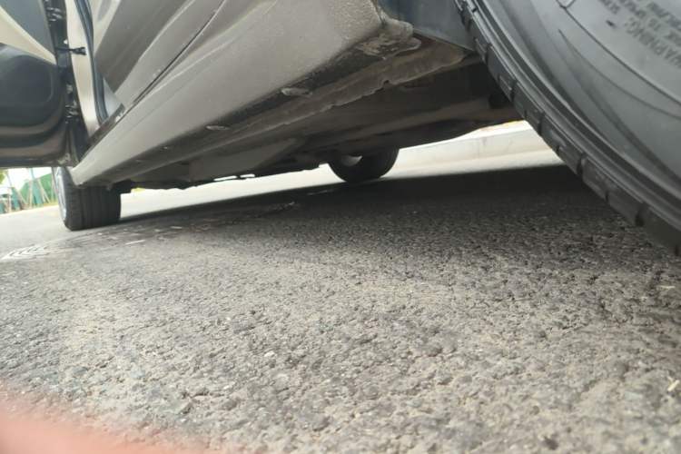 Used Buick GT 2017 15N Automatic Deluxe Edition Left Side Sill