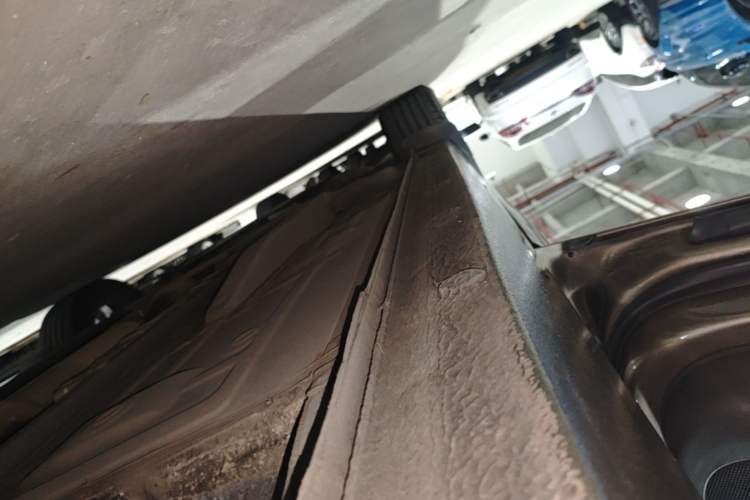 Used Buick GT 2017 15N Automatic Deluxe Edition Left Side Sill