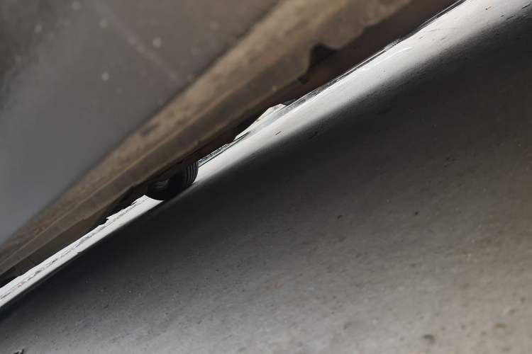 Used Buick GT 2017 18T Dual-Clutch Elite Model Left Side Sill