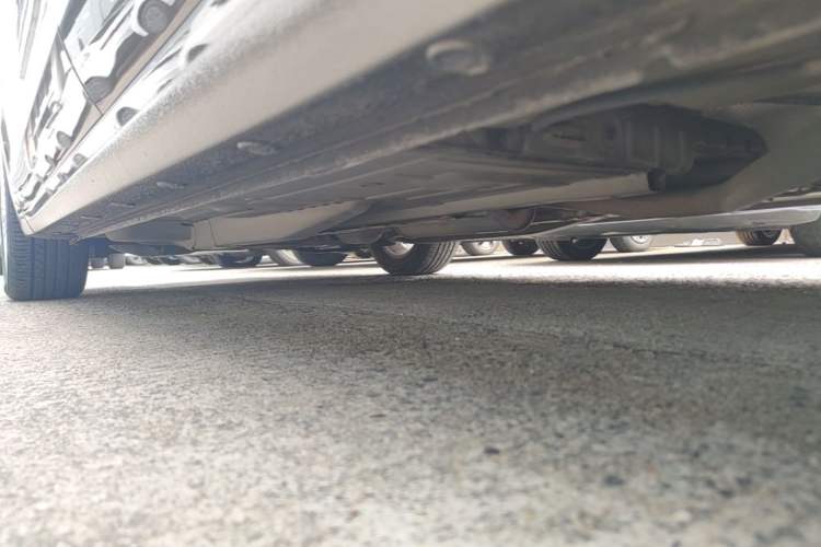 Used Buick GT 2017 15N Automatic Elite Version Left Side Sill