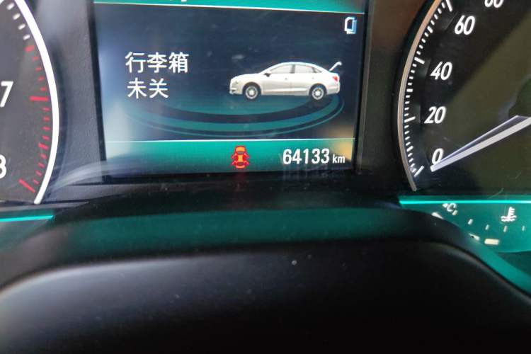 Used Buick GT 2017 15N Manual Elite Version Odometer Close Up