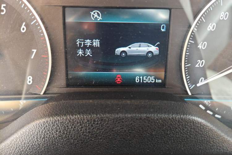 Used Buick GT 2017 15N Manual Elite Version Odometer Close Up