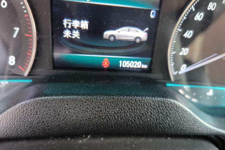 Used Buick GT 2017 15N Manual Elite Version Odometer Close Up