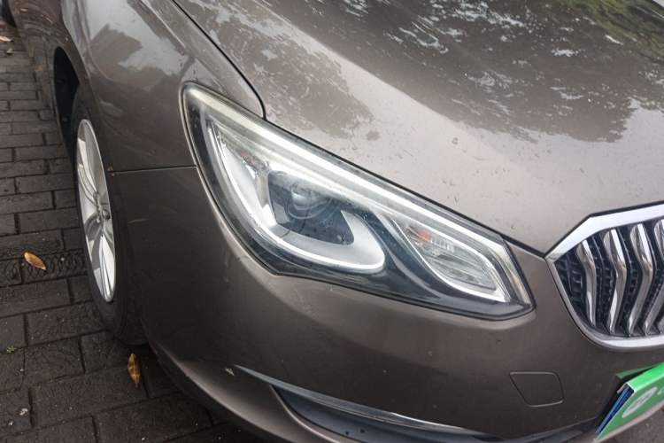 Used Buick GT 2017 15N Manual Entry-Level Trim Right Front Headlight