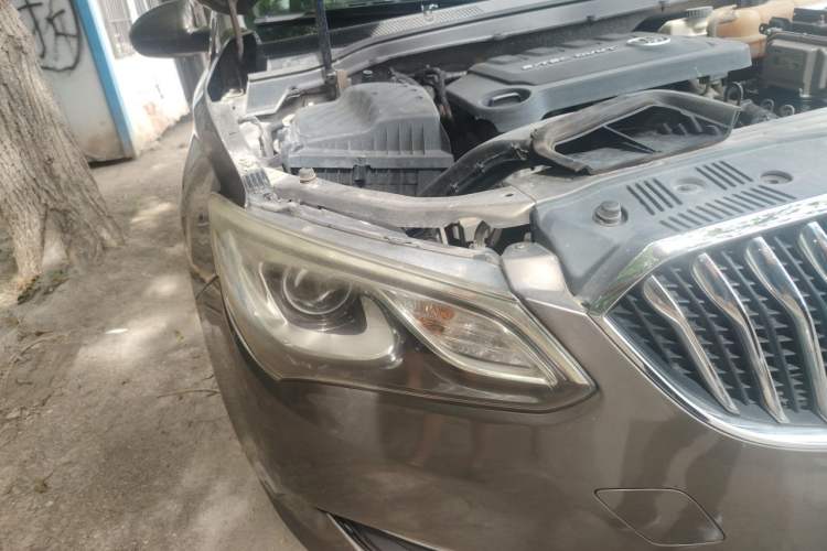Used Buick GT 2017 15N Manual Elite Version Right Front Headlight
