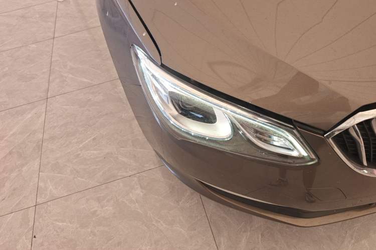 Used Buick GT 2017 15N Manual Elite Version Right Front Headlight