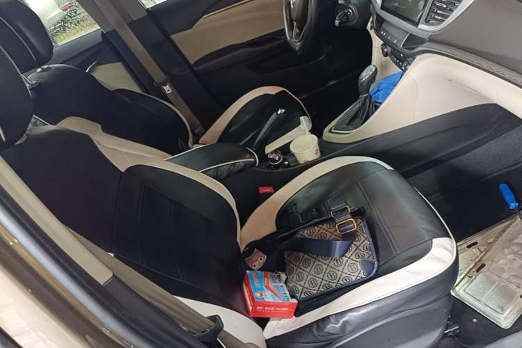 Used Buick GT 2017 15N Automatic Entry-Level Trim Right Front Seat