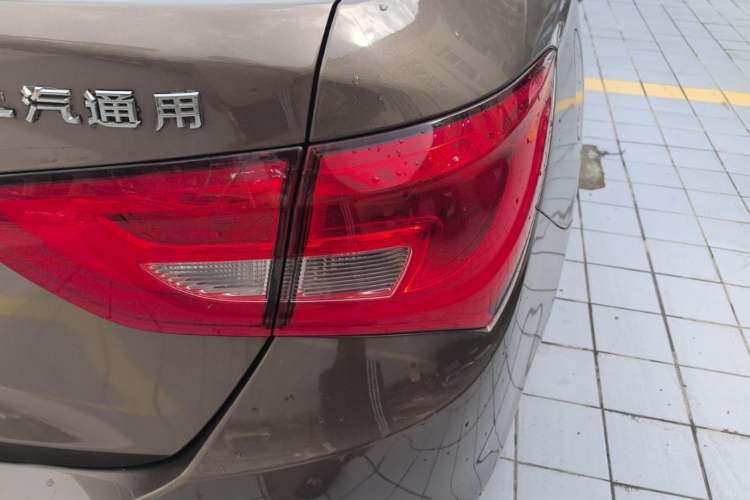 Used Buick GT 2017 15N Automatic Elite Version Right Rear Taillight