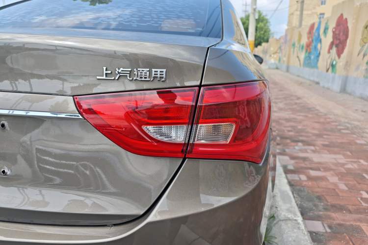 Used Buick GT 2017 15N Automatic Elite Version Right Rear Taillight