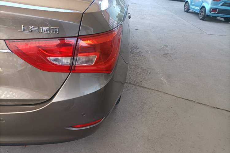 Used Buick GT 2017 15N Automatic Deluxe Edition Right Rear Taillight