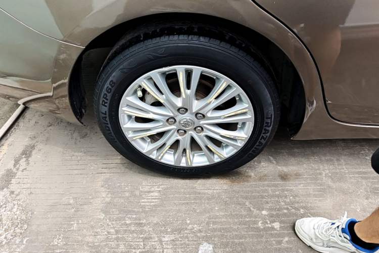 Used Buick GT 2017 15N Automatic Elite Version Right Rear Wheel Hub
