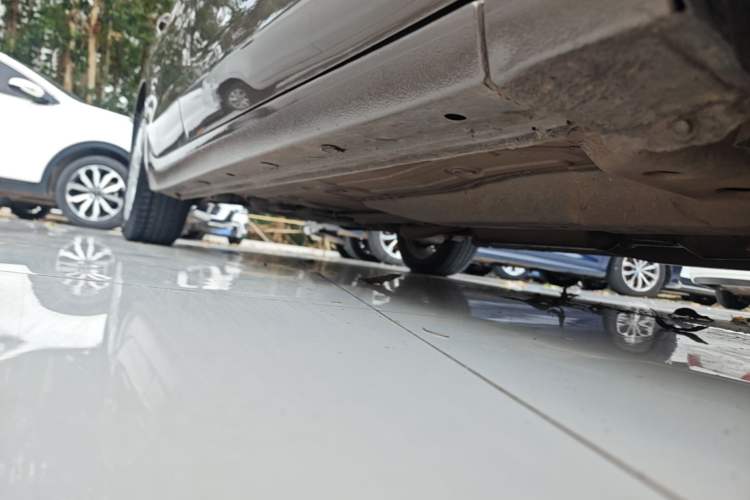 Used Buick GT 2017 15N Manual Elite Version Right Side Sill