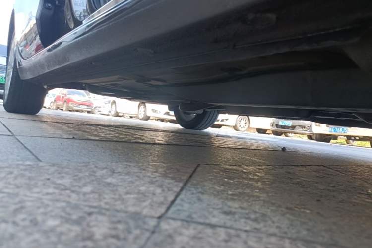 Used Buick GT 2017 15N Automatic Elite Version Right Side Sill