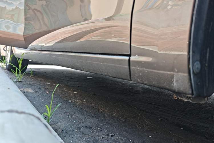 Used Buick GT 2017 15N Automatic Elite Version Right Side Sill