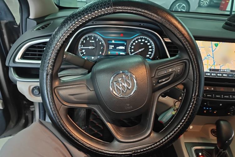 Used Buick GT 2017 15N Automatic Elite Version Steering Wheel