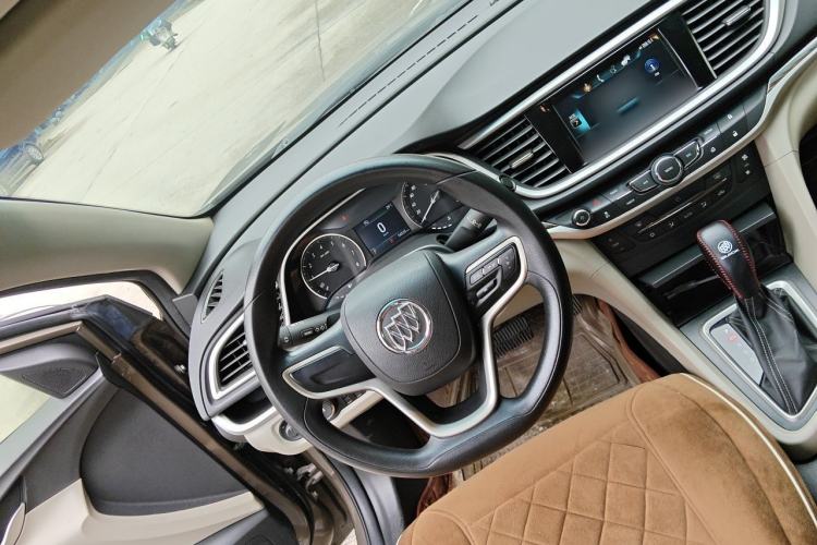 Used Buick GT 2017 15N Automatic Deluxe Edition Steering Wheel