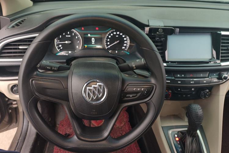 Used Buick GT 2017 18T Dual-Clutch Elite Model Steering Wheel