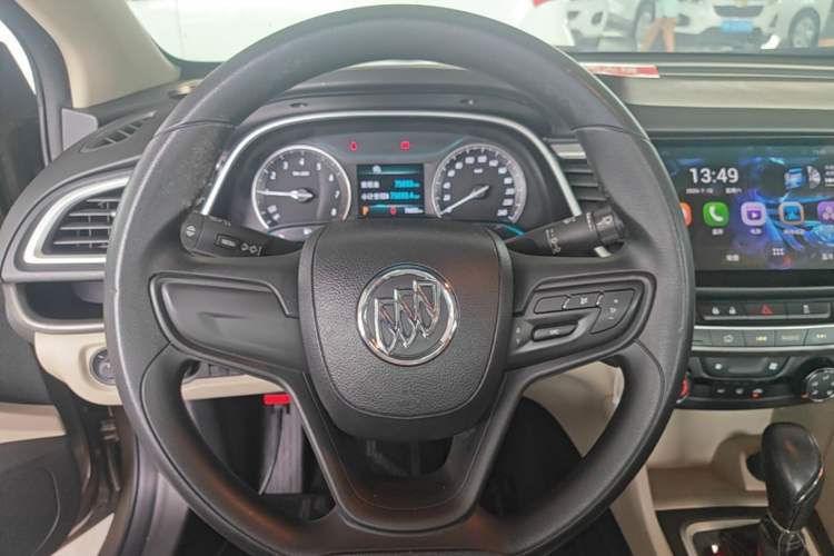 Used Buick GT 2017 15N Automatic Elite Version Steering Wheel