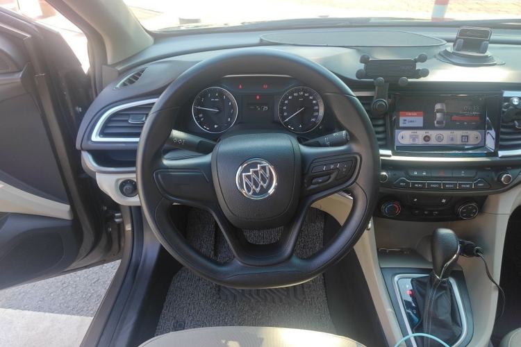 Used Buick GT 2017 15N Automatic Entry-Level Trim Steering Wheel
