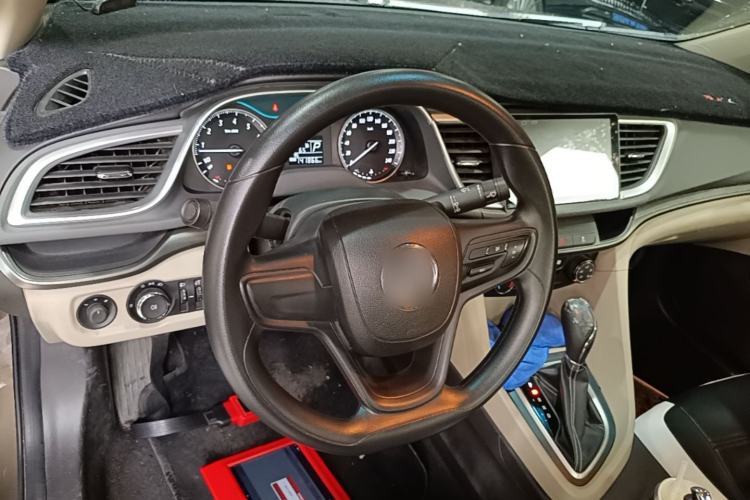 Used Buick GT 2017 15N Automatic Entry-Level Trim Steering Wheel