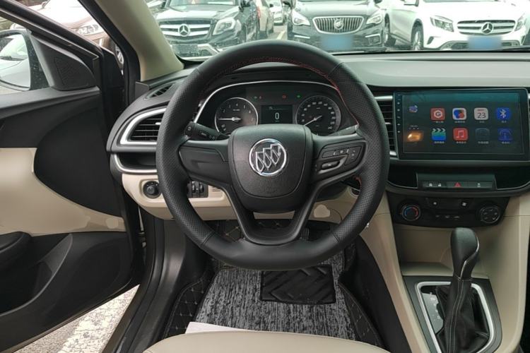 Used Buick GT 2017 15N Automatic Elite Version Steering Wheel