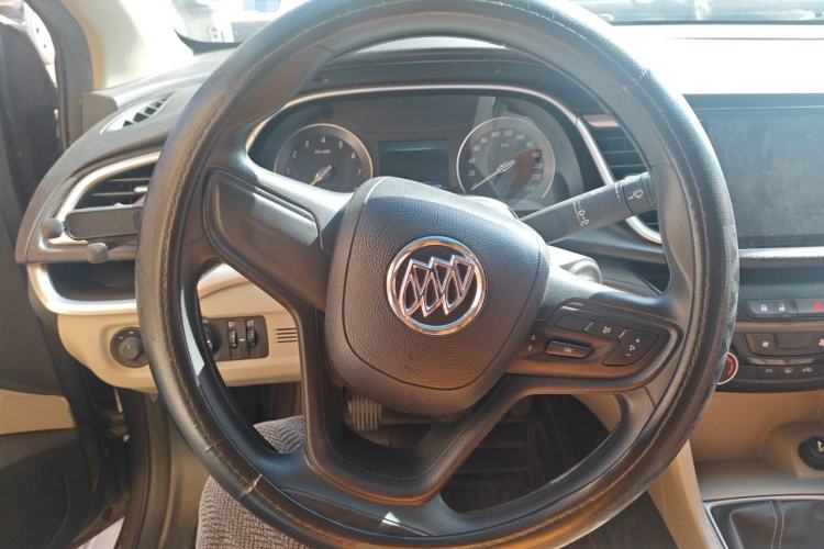 Used Buick GT 2017 15N Manual Elite Version Steering Wheel