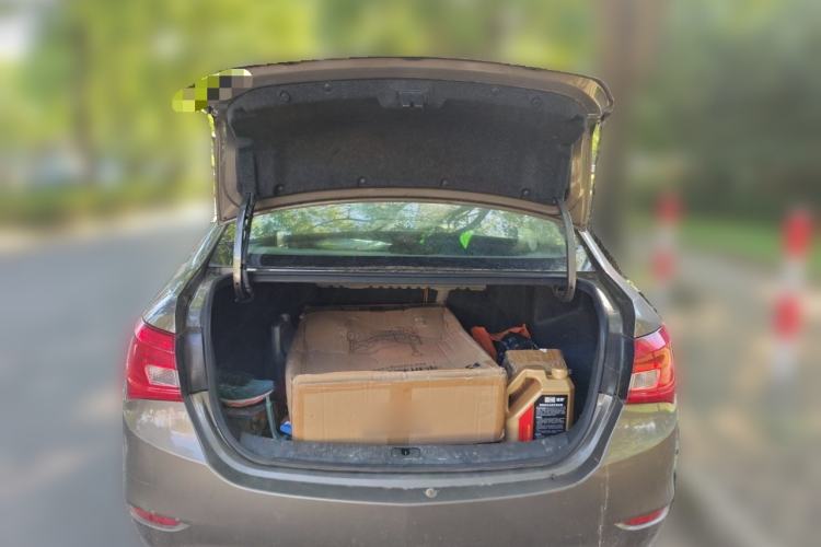 Used Buick GT 2017 15N Automatic Entry-Level Trim Trunk