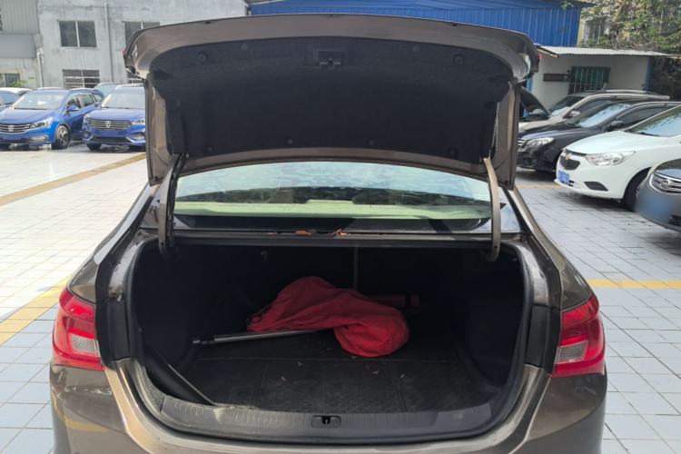 Used Buick GT 2017 15N Automatic Elite Version Trunk