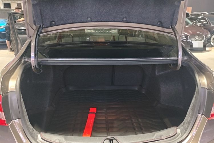 Used Buick GT 2017 15N Automatic Deluxe Edition Trunk