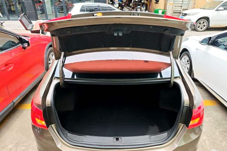 Used Buick GT 2017 15N Automatic Elite Version Trunk