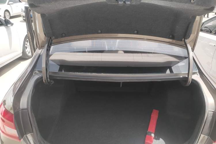 Used Buick GT 2017 15N Automatic Elite Version Trunk