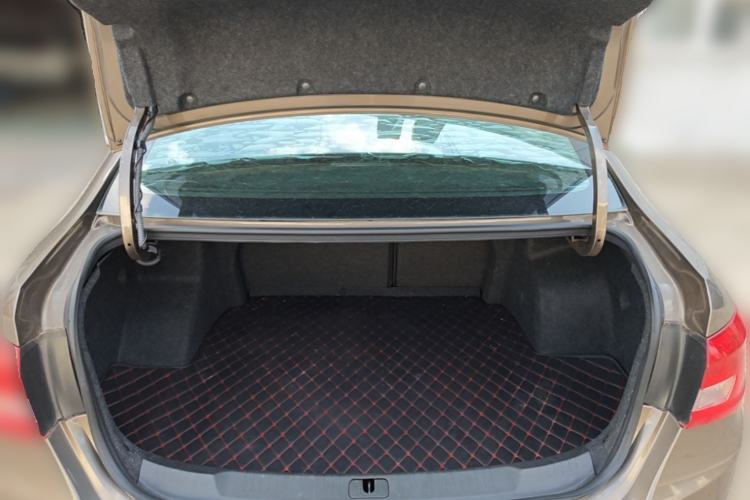 Used Buick GT 2017 15N Automatic Deluxe Edition Trunk