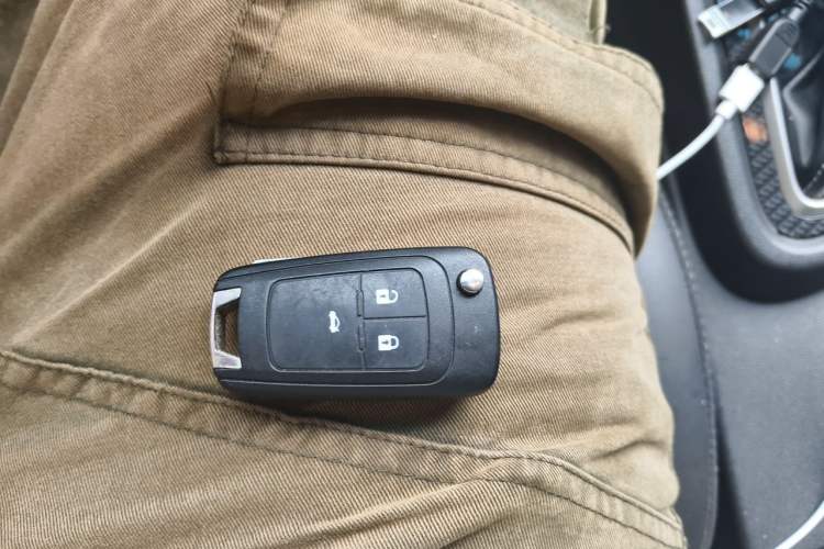 Used Buick GT 2017 18T Dual-Clutch Luxury Model Vehicle Key