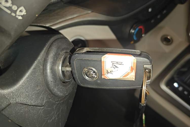 Used Buick GT 2017 15N Automatic Elite Version Vehicle Key