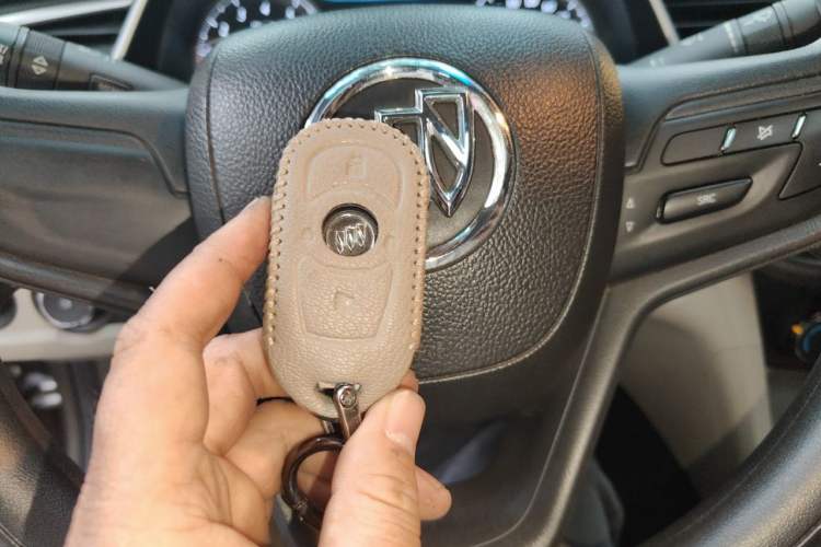 Used Buick GT 2017 15N Automatic Elite Version Vehicle Key