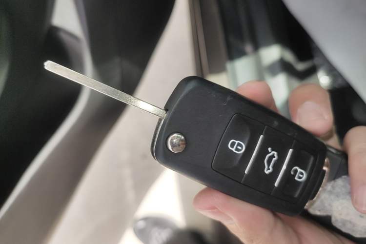 Used Buick GT 2017 15N Automatic Elite Version Vehicle Key