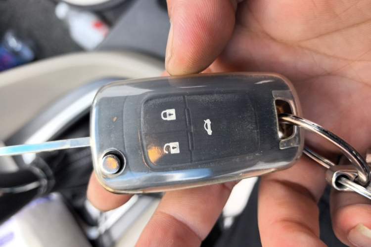Used Buick GT 2017 15N Automatic Elite Version Vehicle Key