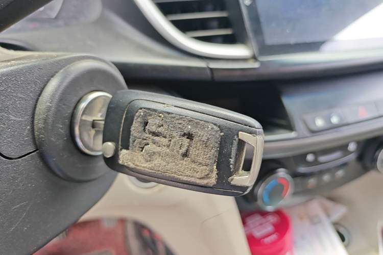 Used Buick GT 2017 15N Automatic Elite Version Vehicle Key