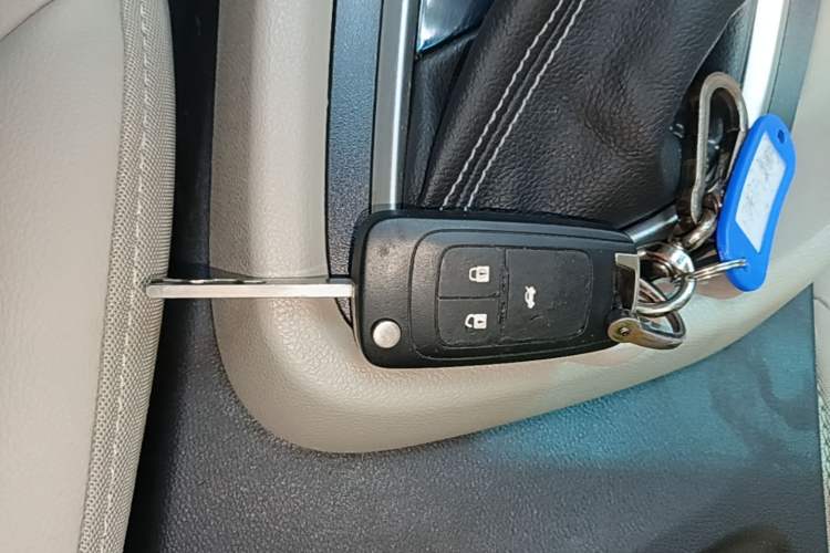 Used Buick GT 2017 15N Automatic Elite Version Vehicle Key
