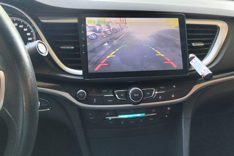 Used Buick GT 2017 15N Automatic Deluxe Edition Audio And AC Panel