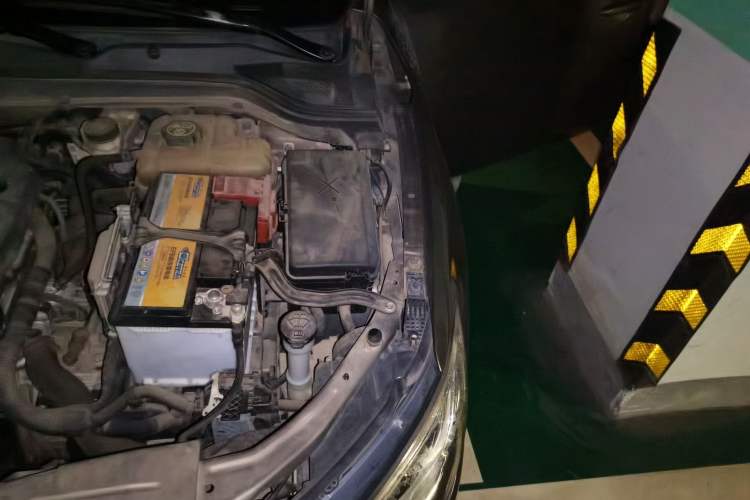 Used Buick GT 2017 15N Automatic Elite Version Engine Bay Left