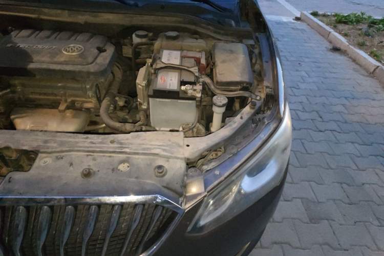 Used Buick GT 2017 15N Automatic Elite Version Engine Bay Left