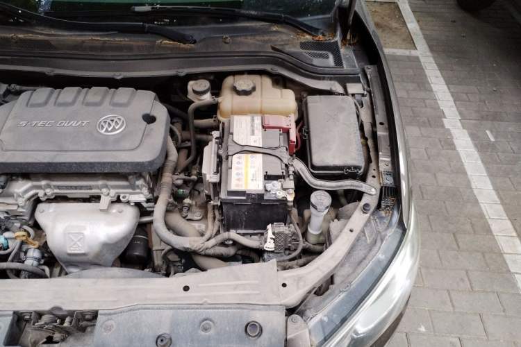 Used Buick GT 2017 15N Automatic Elite Version Engine Bay Left