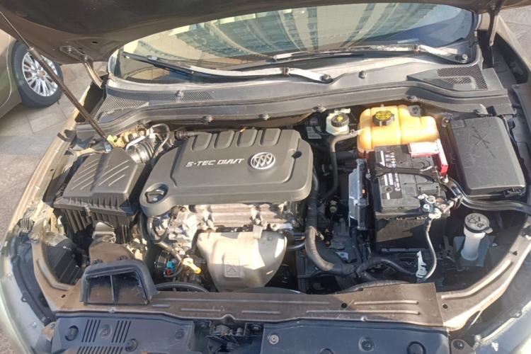 Used Buick GT 2017 15N Automatic Elite Version Engine Bay