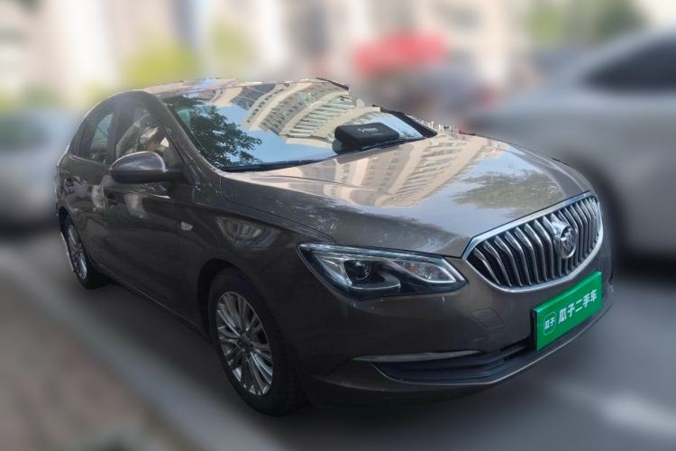 Used Buick GT 2017 15N Automatic Elite Version Front Right 45 Deg