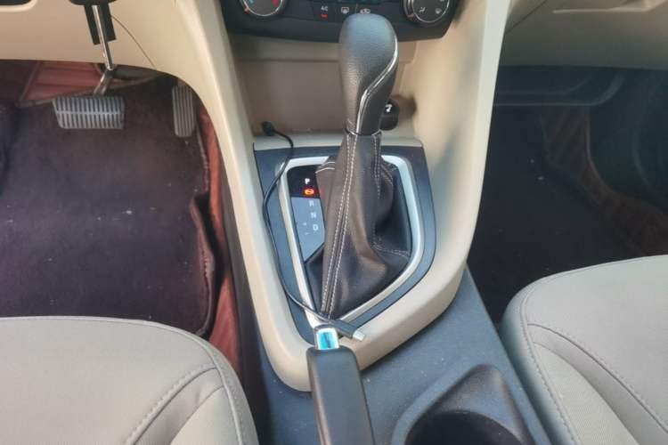 Used Buick GT 2017 15N Automatic Entry-Level Trim Gear Lever