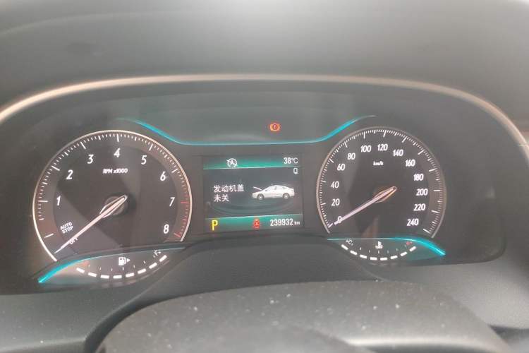 Used Buick GT 2017 15N Automatic Deluxe Edition Instrument Cluster
