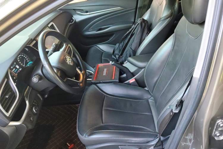 Used Buick GT 2017 15N Automatic Deluxe Edition Left Front Seat