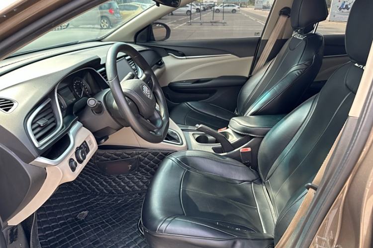 Used Buick GT 2017 15N Automatic Elite Version Left Front Seat