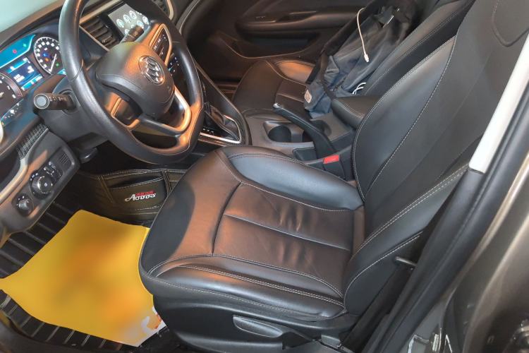 Used Buick GT 2017 15N Automatic Deluxe Edition Left Front Seat